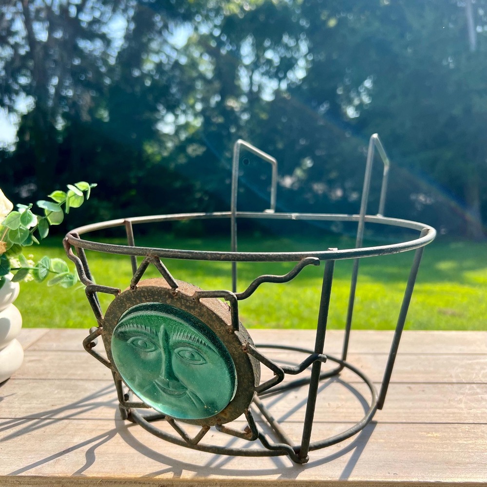 Rustic Vintage Celestial Sun Face Iron Plant Pot Hanger